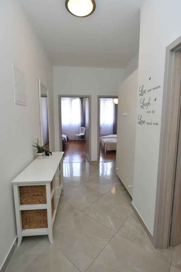Apartman Mirakul Спліт Екстер'єр фото